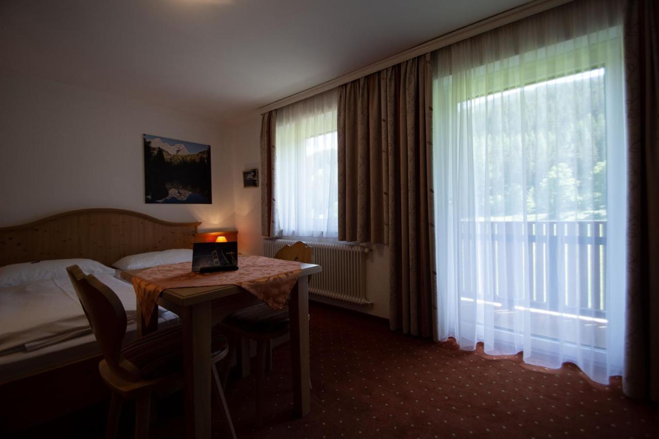 Essl In Filzmoos Hotel ภายนอก รูปภาพ